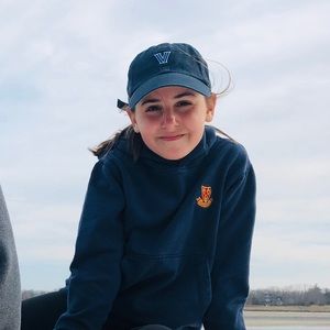 Meet your Posher, Ava